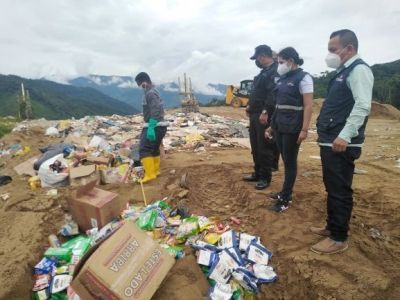Intendencia de Zamora Chinchipe, destruy&oacute; 6.315 productos caducados y sin registro sanitario en el 2020