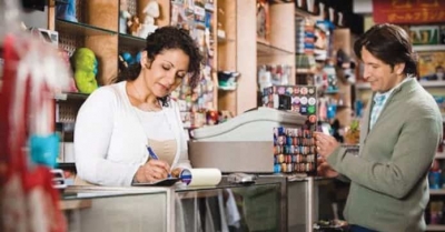 SRI aplicar&aacute; multas de hasta 30 salarios b&aacute;sicos por la no entrega de comprobantes de venta