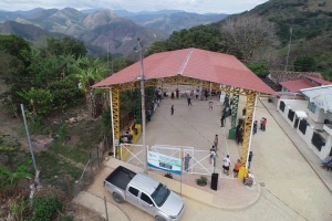 Prefectura de Zamora Chinchipe entreg&oacute; obras en El Chorro y La Chonta