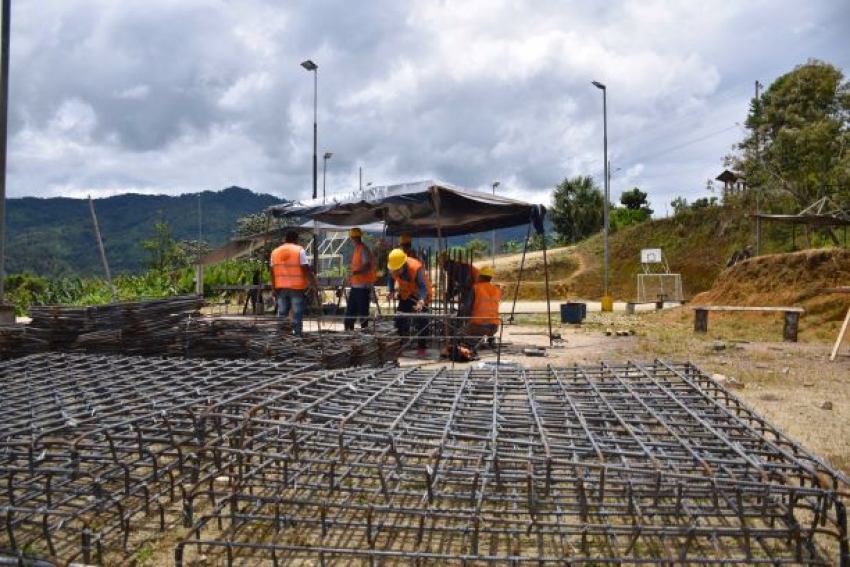 Dos nuevas obras para el deporte y la cultura en barrios de Yantzaza