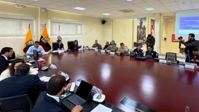 El COE Nacional se declara en sesi&oacute;n permanente tras reuni&oacute;n por el estiaje y los incendios forestales