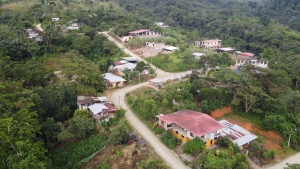 EERSSA potencia el alumbrado p&uacute;blico en los Hachos, Yantzaza