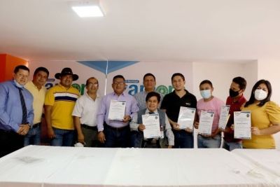 Periodistas zamoranos recibieron reconocimiento por su d&iacute;a