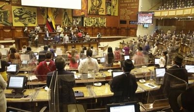 La Asamblea Nacional se declara en receso por quince d&iacute;as
