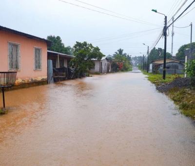 Inundaciones en Orellana por fuertes lluvias