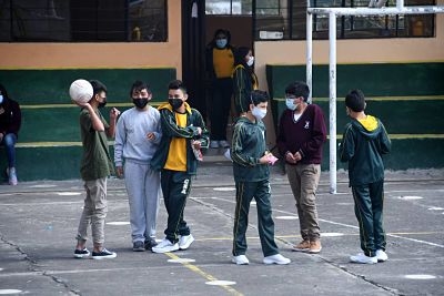Uniforme no es requisito para el retorno obligatorio a clases presenciales desde el 22 de noviembre
