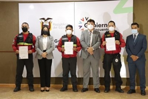 Gobernaci&oacute;n entreg&oacute; reconocimientos al m&eacute;rito profesional