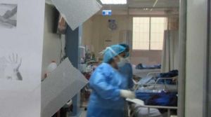 El 10,8% de los contagiados con covid-19 en Ecuador es profesional de la salud