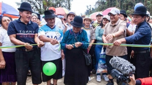 Prefectura realiz&oacute; la inauguraci&oacute;n de la v&iacute;a intercantonal Yacuambi - Yantzaza