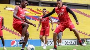 La final de ida entre Barcelona y Liga de Quito, en el estadio Monumental, se jugar&aacute; a las 20:15