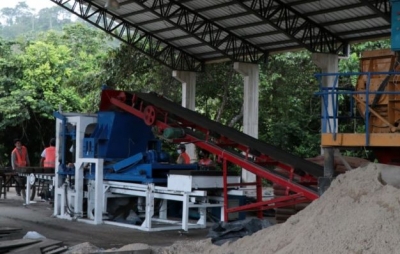 Se reactiva planta de adoquinado en Zamora