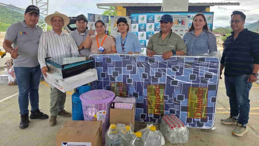 GAD Zamora y AME entregaron ayuda humanitaria a familias afectadas por aluvión en Cantzama