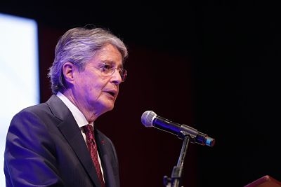 Lasso destinar&aacute; USD 150 millones para cubrir la deuda del Metro de Quito