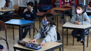 Planteles educativos fiscales regresar&aacute;n a la presencialidad el 17 de enero