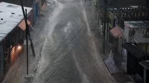 Inundaciones en el Valle de los Chillos tras intensa lluvia y granizada