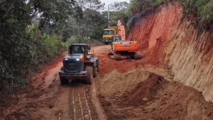 Inici&oacute; la construcci&oacute;n del nuevo proyecto de asfalto en Chinchipe