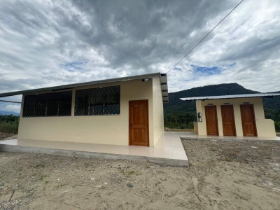 Prefectura entreg&oacute; dos obras a la Comunidad shuar Wachap&aacute; en El Pangui