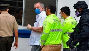 Jueza dict&oacute; este jueves arresto domiciliario con vigilancia policial para el expresidente Abdal&aacute; Bucaram